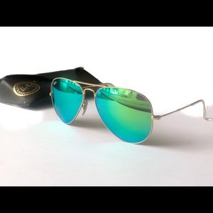 💥 SOLD Ray-Ban RB3025 112/19 58-14 Sunglass